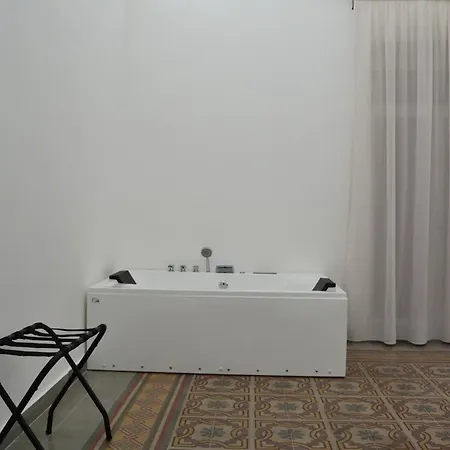 Dimora Garibaldi Guest house *